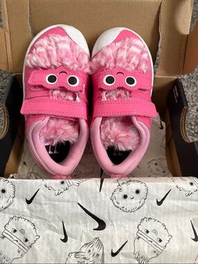 Nike Kids Pink Furry Monster Sneakers with Hook-and-Loop Straps